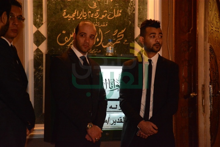 بالصور .. توافد النجوم في عزاء محمود عبد العزيز بالصور .. توافد النجوم في عزاء محمود عبد العزيز