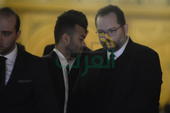 بالصور.. النجوم فى عزاء محمود عبد العزيز بالصور.. النجوم فى عزاء محمود عبد العزيز