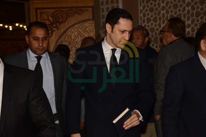 جمال مبارك وعادل امام يحضران عزاء محمود عبد العزيز جمال مبارك وعادل امام يحضران عزاء محمود عبد العزيز