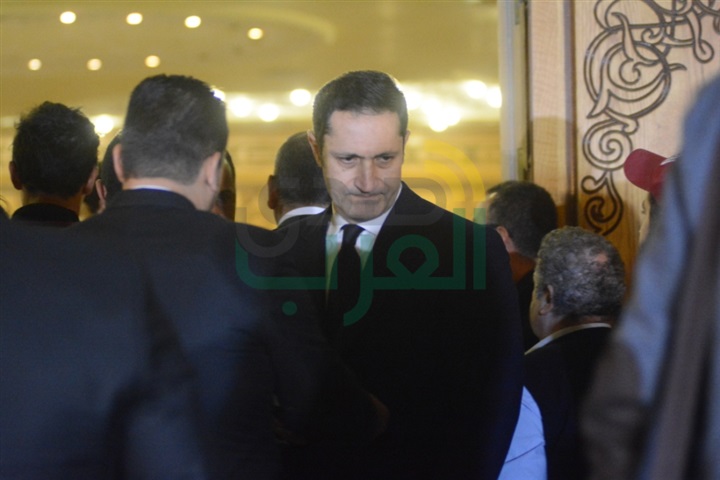 جمال مبارك وعادل امام يحضران عزاء محمود عبد العزيز جمال مبارك وعادل امام يحضران عزاء محمود عبد العزيز