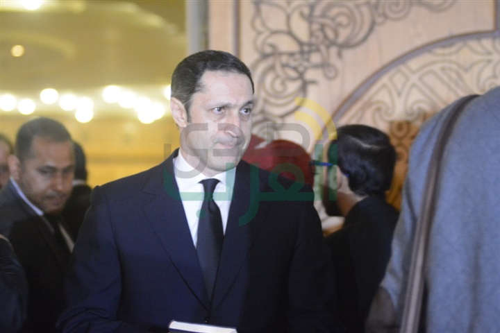جمال مبارك وعادل امام يحضران عزاء محمود عبد العزيز جمال مبارك وعادل امام يحضران عزاء محمود عبد العزيز