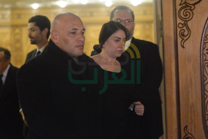 بالصور.. النجوم فى عزاء محمود عبد العزيز بالصور.. النجوم فى عزاء محمود عبد العزيز