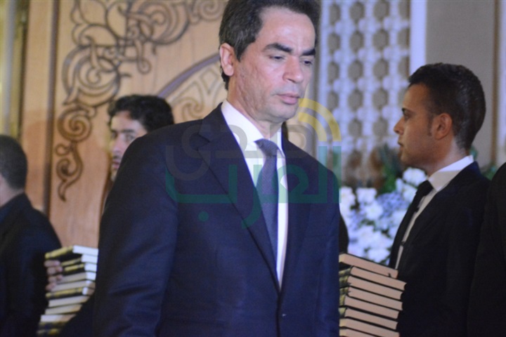 بالصور.. النجوم فى عزاء محمود عبد العزيز بالصور.. النجوم فى عزاء محمود عبد العزيز