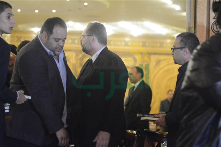 بالصور.. النجوم فى عزاء محمود عبد العزيز بالصور.. النجوم فى عزاء محمود عبد العزيز