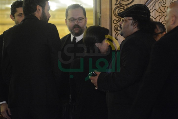 بالصور.. النجوم فى عزاء محمود عبد العزيز بالصور.. النجوم فى عزاء محمود عبد العزيز