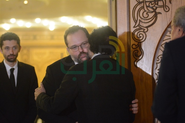 بالصور.. النجوم فى عزاء محمود عبد العزيز بالصور.. النجوم فى عزاء محمود عبد العزيز