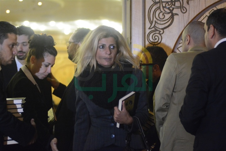 بالصور.. النجوم فى عزاء محمود عبد العزيز بالصور.. النجوم فى عزاء محمود عبد العزيز