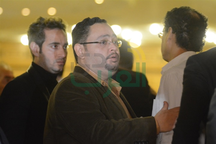 بالصور.. النجوم فى عزاء محمود عبد العزيز بالصور.. النجوم فى عزاء محمود عبد العزيز