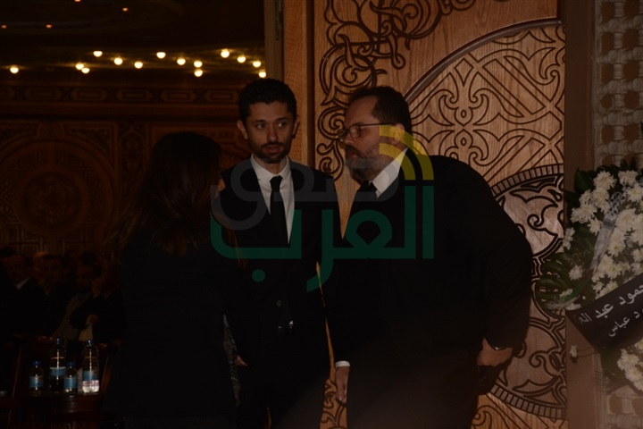 بالصور.. النجوم فى عزاء محمود عبد العزيز بالصور.. النجوم فى عزاء محمود عبد العزيز