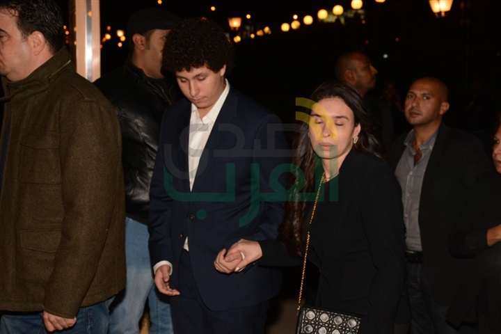 بالصور.. النجوم فى عزاء محمود عبد العزيز بالصور.. النجوم فى عزاء محمود عبد العزيز