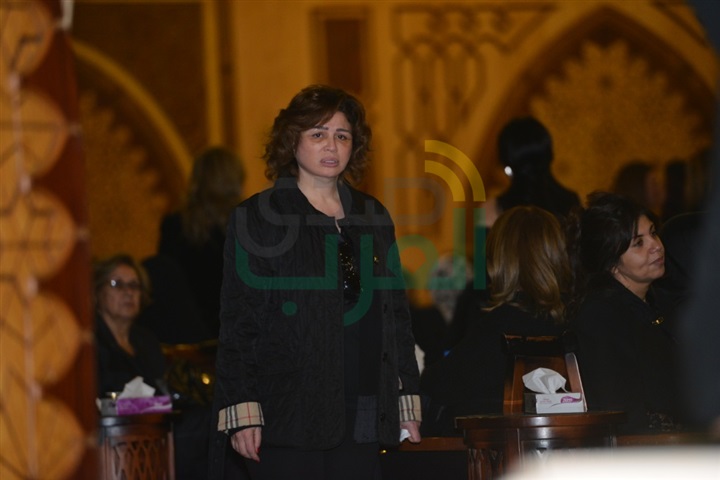بالصور.. النجوم فى عزاء محمود عبد العزيز بالصور.. النجوم فى عزاء محمود عبد العزيز
