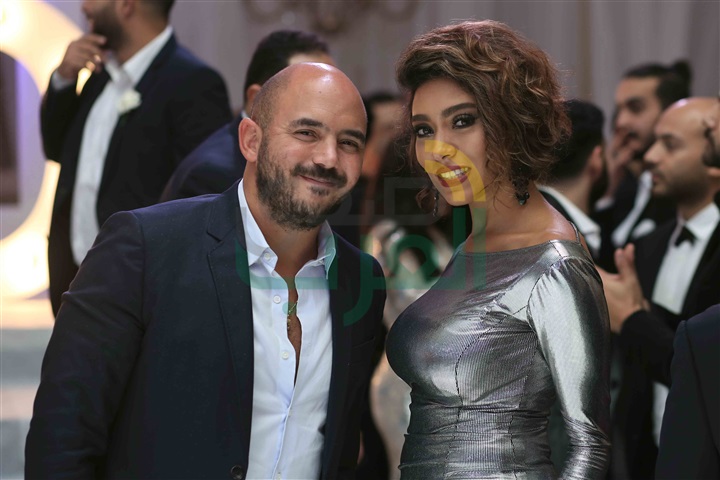 بالصور .. "عمرو و داليا" حفل زفاف أسطورى بتوقيع النجوم بالصور .. "عمرو و داليا" حفل زفاف أسطورى بتوقيع النجوم