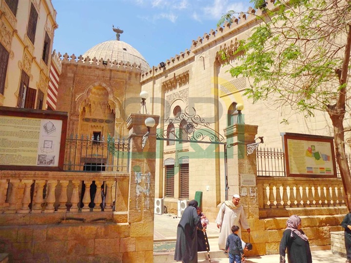 الجزء الأول : الإمام محمد بن إدريس الشافعي رضي الله عنه .. الجزء الأول : الإمام محمد بن إدريس الشافعي رضي الله عنه ..