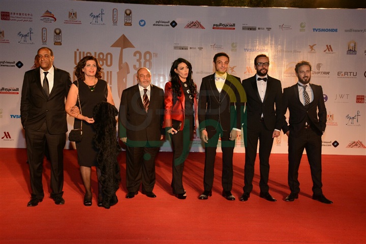 بالصور.. حضور ابطال فيلم البر التانى لدار الأوبرا لعرض فيلم البر التانى ضمن فاعليات مهرجان القاهره السينمائى 