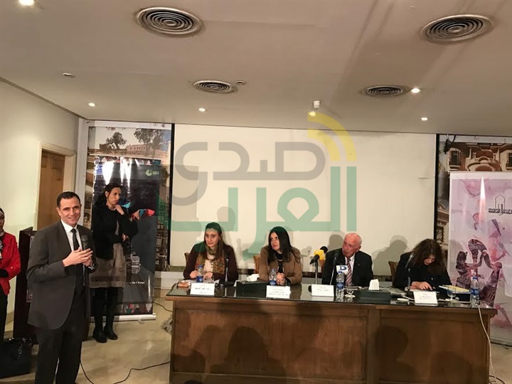 بالصور.. "الأعلى للثقافة" يعقد لقاء مفتوحا مع العالم فيكتور رزق الله