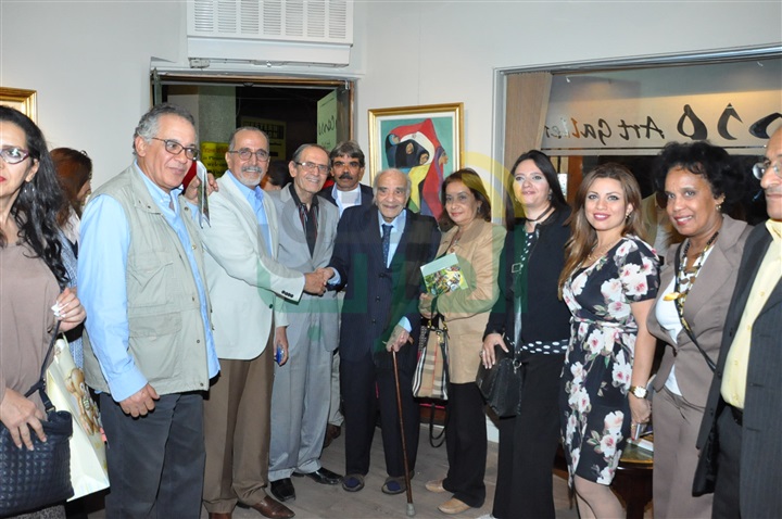 بالصور.. نجوم المجتمع فى معرض حافظ الراعى بالصور.. نجوم المجتمع فى معرض حافظ الراعى