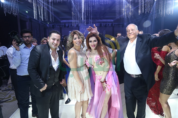 حفل زفاف نبيل مكرم واميره ناجى بتوقيع الليثي ونجوم الفن حفل زفاف نبيل مكرم واميره ناجى بتوقيع الليثي ونجوم الفن