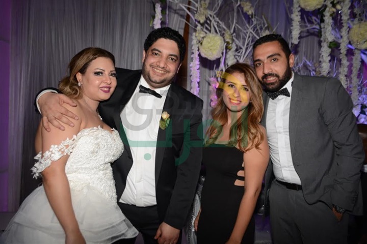 بالصور.. نجوم الأغنية في زفاف الشاعر ملاك عادل وليديا يوسف بالصور.. نجوم الأغنية في زفاف الشاعر ملاك عادل وليديا يوسف
