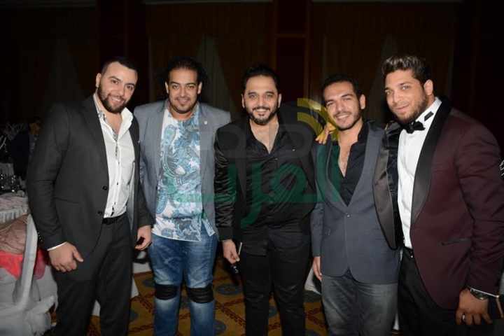 بالصور.. نجوم الأغنية في زفاف الشاعر ملاك عادل وليديا يوسف بالصور.. نجوم الأغنية في زفاف الشاعر ملاك عادل وليديا يوسف