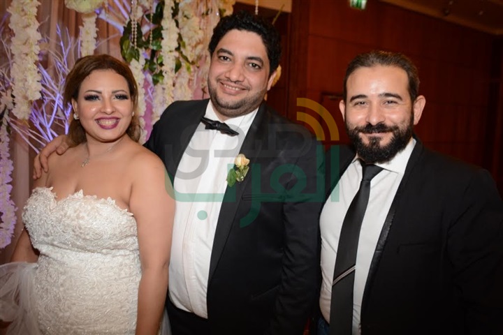 بالصور.. نجوم الأغنية في زفاف الشاعر ملاك عادل وليديا يوسف بالصور.. نجوم الأغنية في زفاف الشاعر ملاك عادل وليديا يوسف