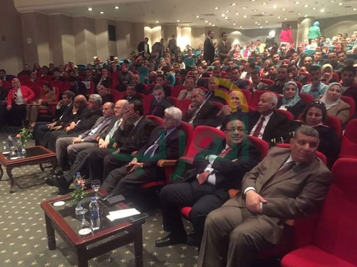  الشيحى: نسعى جاهدين حل  مشكلات  معاونى هيئة التدريس