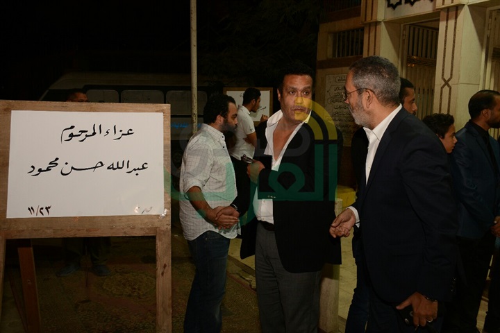 بالصور .. النجوم فى عزاء السيناريست عبد الله حسن بالصور .. النجوم فى عزاء السيناريست عبد الله حسن