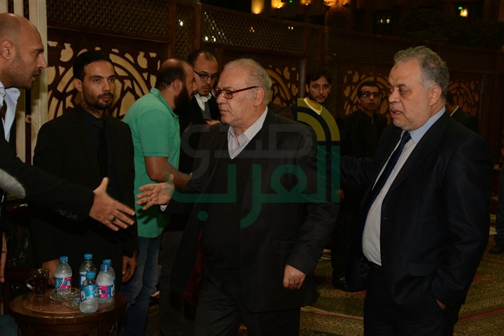 بالصور .. النجوم فى عزاء السيناريست عبد الله حسن بالصور .. النجوم فى عزاء السيناريست عبد الله حسن