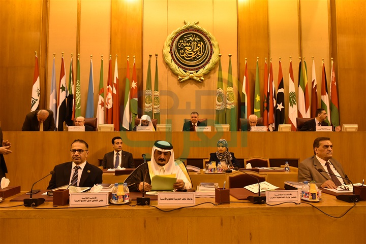 وزراء العدل العرب يبحثون سبل مكافحة الاٍرهاب وتجفيف منابع تمويله وزراء العدل العرب يبحثون سبل مكافحة الاٍرهاب وتجفيف منابع تمويله