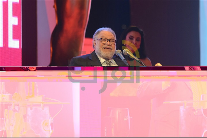 الفخرانى عن الساحر: عايش بأعماله 