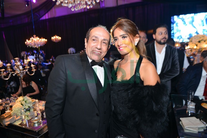 بالصور.. تامر حسني يشعل حفل زفاف ابنة أحمد صيام بالصور.. تامر حسني يشعل حفل زفاف ابنة أحمد صيام