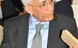 عزة عبد الحميد  تفوزبجائزة الخدمات الإنسانية والميدانية  