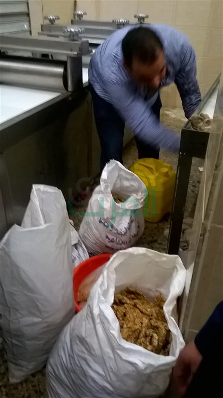 بالصور.. ضبط مصنع غير مرخص لإنتاج حلوى المولد بكفر الشيخ 