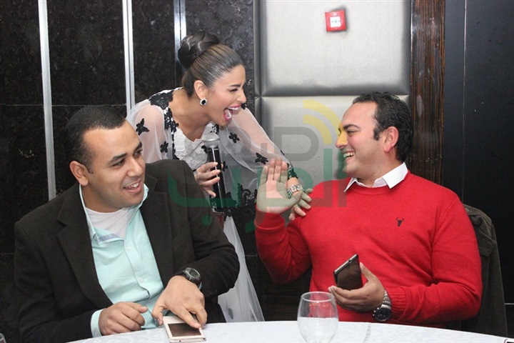 بالصور.. مى سليم تشعل حفل شركة نوكيا بفندق فيرمونت نايل سيتى بالصور.. مى سليم تشعل حفل شركة نوكيا بفندق فيرمونت نايل سيتى