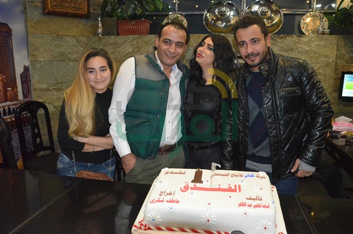 بالصور.. عشاء الفنان محمد نجاتى على شرف فيلم الفندق بالصور.. عشاء الفنان محمد نجاتى على شرف فيلم الفندق