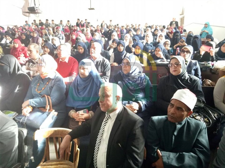 بالصور.. الأزهر يعقد جلسة للحوار المجتمعي ببورسعيد