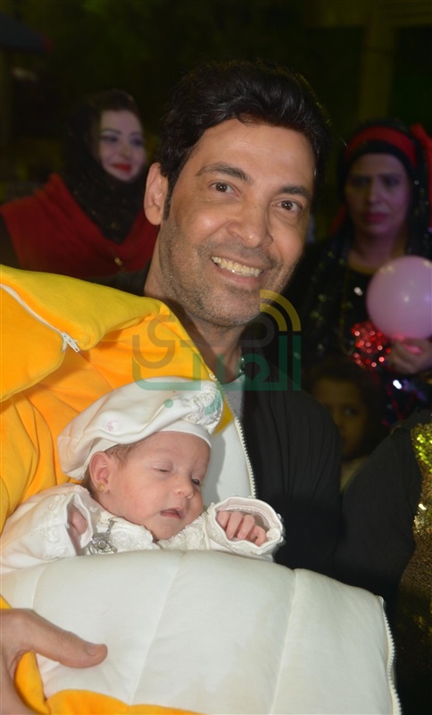 بالصور.. نجوم الفن يحتفلون بعقيقة نجلة رجل الأعمال محمد جمعة بالصور.. نجوم الفن يحتفلون بعقيقة نجلة رجل الأعمال محمد جمعة