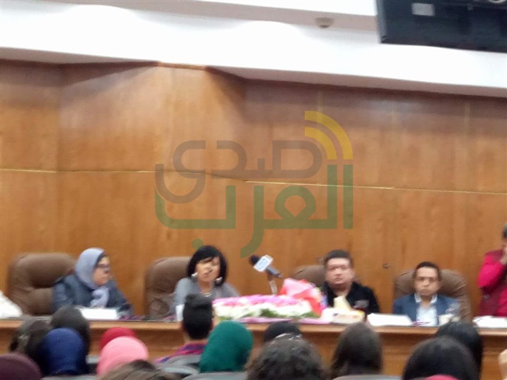 بالصور.. إعلام القاهرة تكرم "صاحبة السعادة"