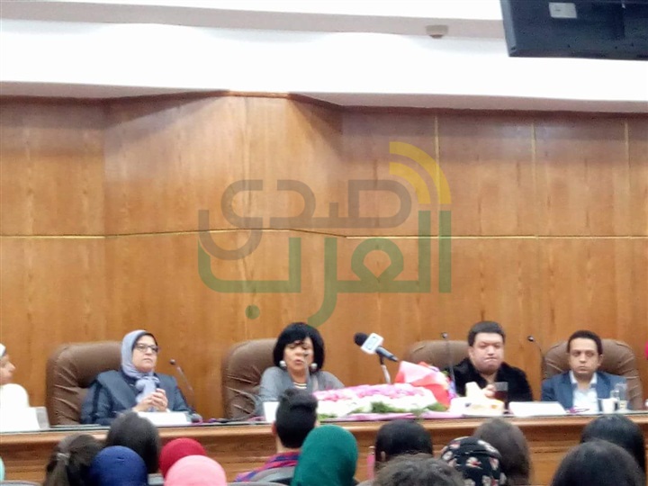 بالصور.. إعلام القاهرة تكرم "صاحبة السعادة"
