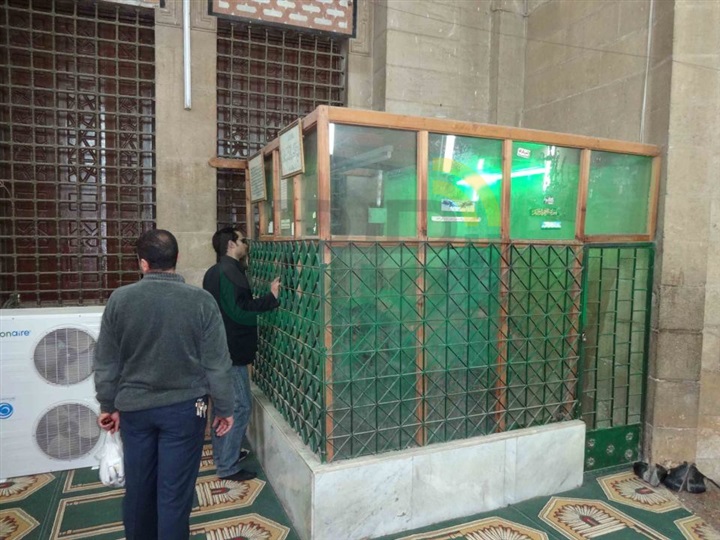 الجزء الثالث: المزارات التى بمشهد مسجد الإمام محمد بن إدريس الشافعي رضى الله عنه الجزء الثالث: المزارات التى بمشهد مسجد الإمام محمد بن إدريس الشافعي رضى الله عنه