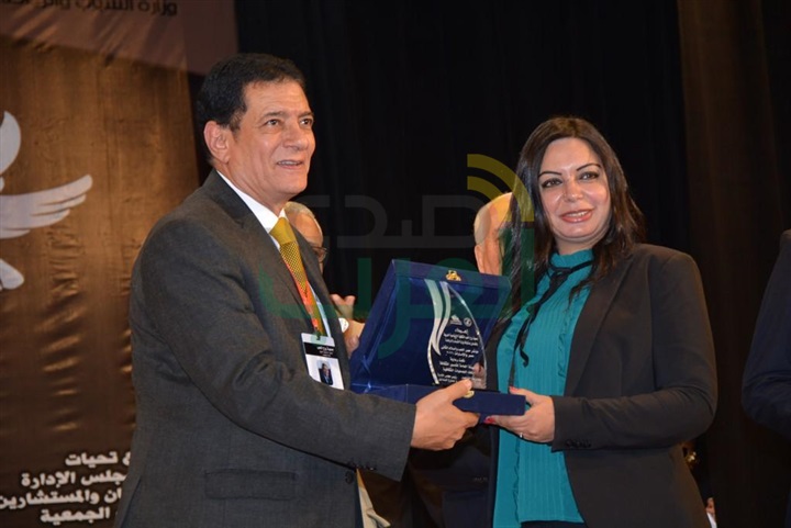 بالصور .. "عبد الحافظ وميرنا وسناء" ابرز المكرمين من فنانين وسفراء مؤتمر مصر الحب والسلام الثاني بالصور .. "عبد الحافظ وميرنا وسناء" ابرز المكرمين من فنانين وسفراء مؤتمر مصر الحب والسلام الثاني