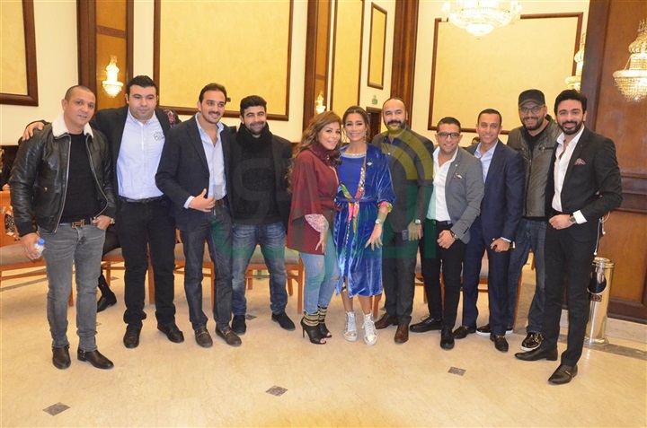 بالصور.. نجوم الفن والمجتمع فى عقد قران محمد الكاشف وسمرعبد الرحمن بالصور.. نجوم الفن والمجتمع فى عقد قران محمد الكاشف وسمرعبد الرحمن