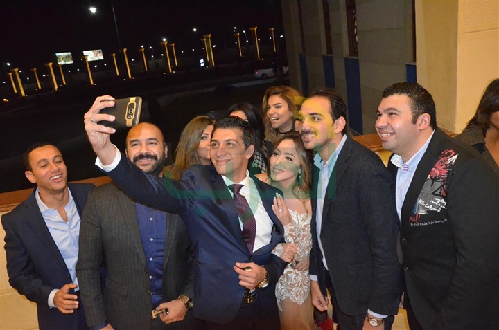 بالصور.. نجوم الفن والمجتمع فى عقد قران محمد الكاشف وسمرعبد الرحمن بالصور.. نجوم الفن والمجتمع فى عقد قران محمد الكاشف وسمرعبد الرحمن
