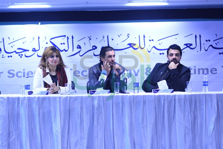  بالصور ..تكريم هانى سلامة فى اﻻكاديمية البحرية  بالقرية الذكية