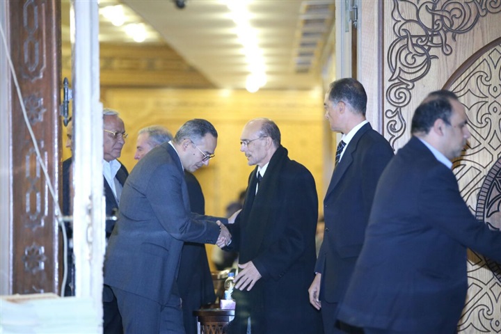 بالصور.. النجوم فى عزاء زوجة الفنان محمد صبحي بالصور.. النجوم فى عزاء زوجة الفنان محمد صبحي