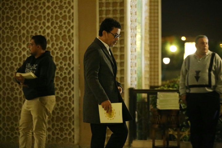 بالصور.. النجوم فى عزاء زوجة الفنان محمد صبحي بالصور.. النجوم فى عزاء زوجة الفنان محمد صبحي