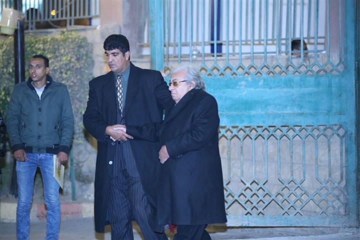 بالصور.. النجوم فى عزاء زوجة الفنان محمد صبحي بالصور.. النجوم فى عزاء زوجة الفنان محمد صبحي