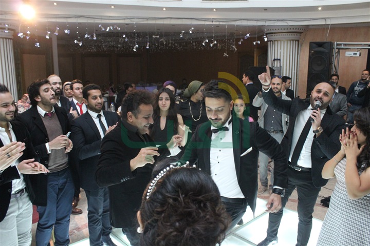 بالصور.. نجوم الأغنية يـشعلون حفل زفاف شقيق الموزع كريم عبد الوهاب بالصور.. نجوم الأغنية يـشعلون حفل زفاف شقيق الموزع كريم عبد الوهاب