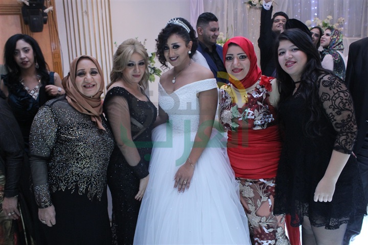 بالصور.. نجوم الأغنية يـشعلون حفل زفاف شقيق الموزع كريم عبد الوهاب بالصور.. نجوم الأغنية يـشعلون حفل زفاف شقيق الموزع كريم عبد الوهاب