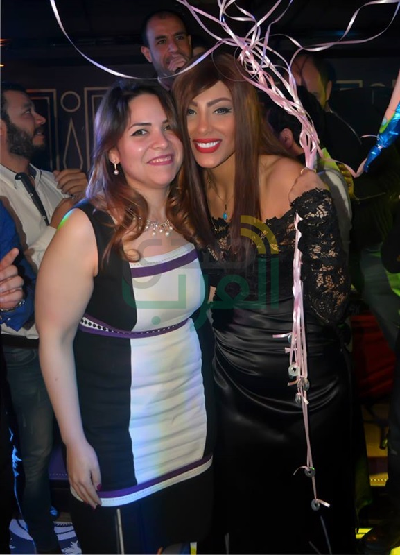  بالصور.. نجوم الفن في عيد ميلاد الفنانه الاستعراضيه سهير