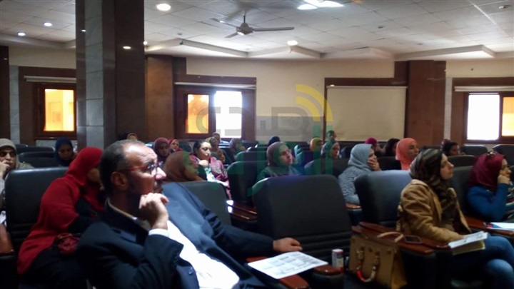 "صيادلة القليوبية" تنظم دورة تدريبية بعنوان "حزمة التميز المهني للصيدلي"